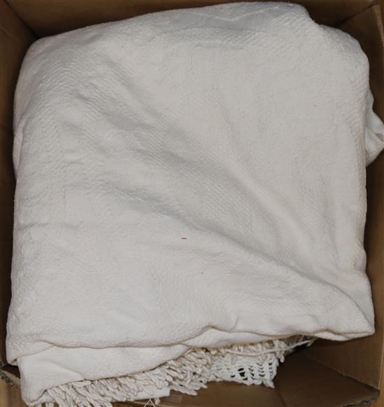 Mixed linens